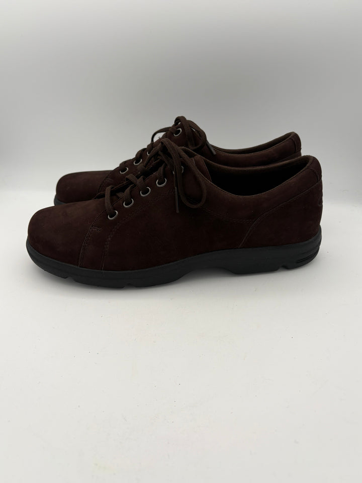 Women’s Soul Sensation Size 8 Chocolate Brown Suede Sneakers