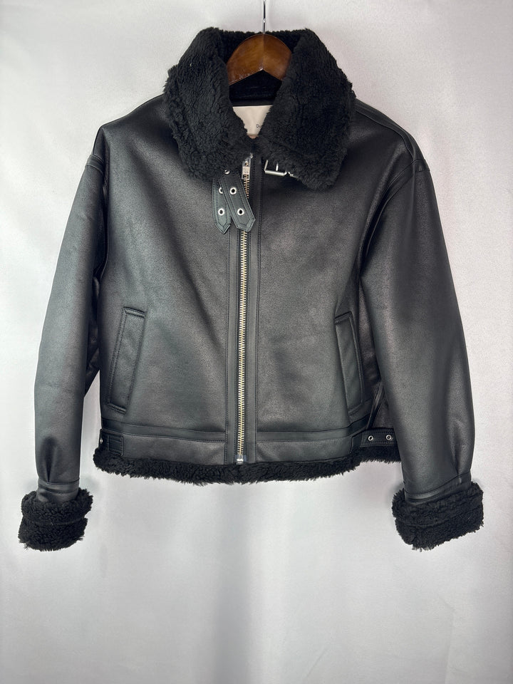 Dunst Unisex Small Black Loose Fit Shearling Jacket