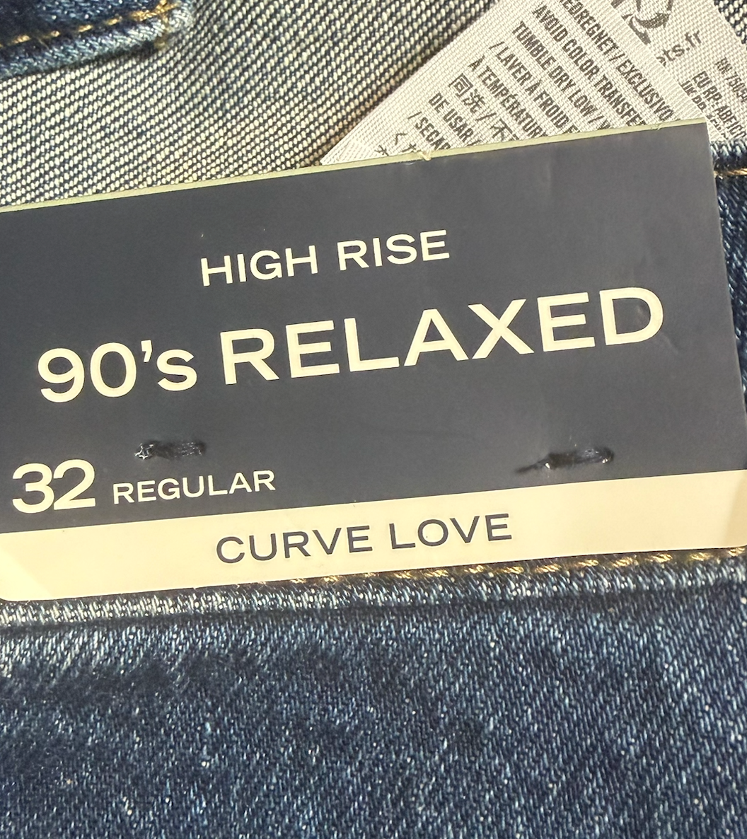 Abercrombie &amp; Fitch Curve Love 90s Relaxed Jeans Size 32 NWT High Rise Wide Leg