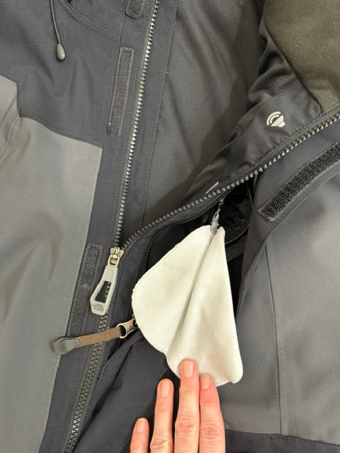 The North Face RECCO HyVent Technical Ski Vintage Jacket NWOT SzM