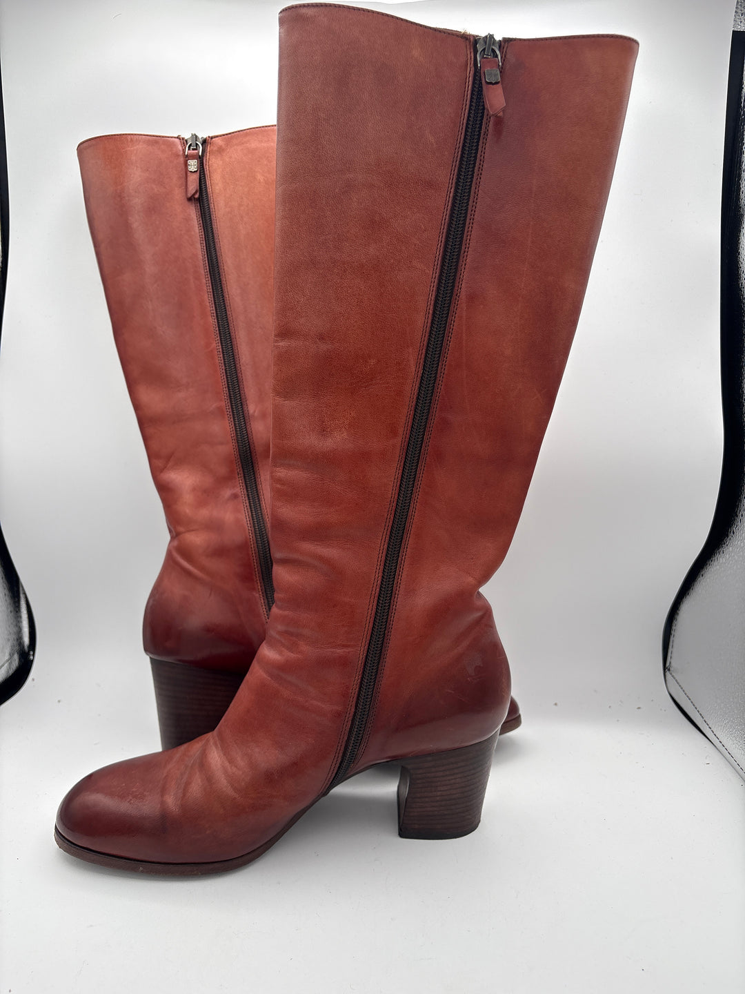 Women’s Pantanetti Size 9.5 Orange Brown Leather Boots
