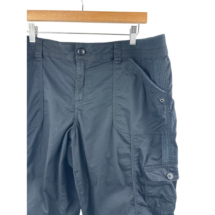 Women’s Style & Co Size 16 Black Cargo Capris