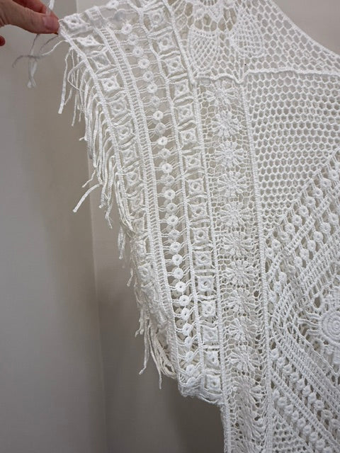CUPSHE White Crochet Embroidered Fringe Swim Cover Up One Size