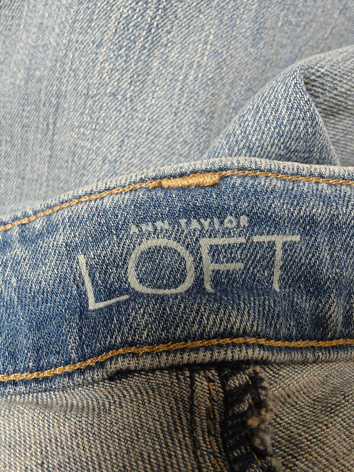 Ann Taylor LOFT Womens Curvy Skinny Jeans Light Wash Size 31 12 NWT