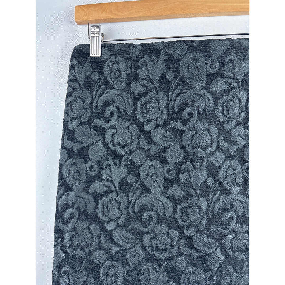 Women’s Willi Smith Size 6 Black Floral Pencil Skirt