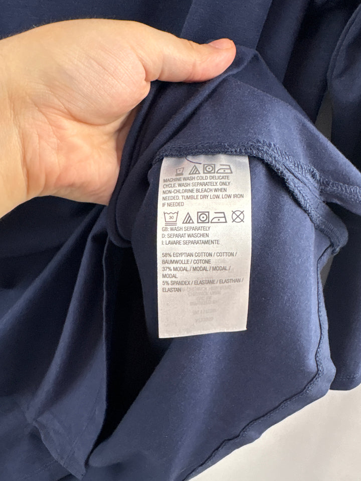 Women’s Belle Kim Gravel Large Navy V-Neck Shirt