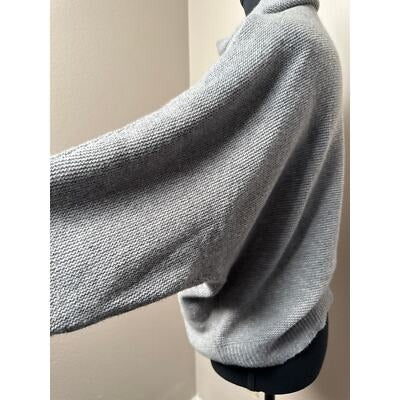 Women's R Label Gray Short Sleeve Mock Sweater SZ Sm/Med