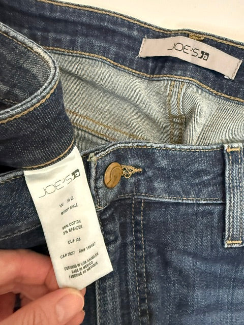 Joe’s Skinny Ankle Jeans (Medium Wash, Raw Hem, Stretch, 28” Inseam) Sz32
