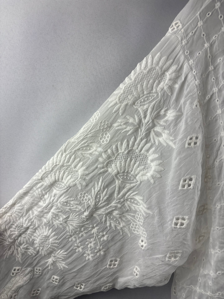 Women’s Johnny Was XXL White Long Sleeve Patterned Blouse