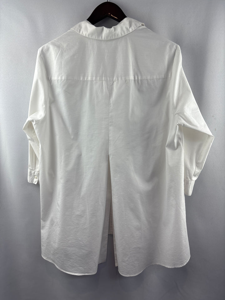 Women’s Zac &amp; Rachel Size 2X White Oversized Button Up