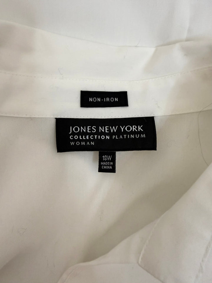 Jones New York Platinum Non Iron White Button Front Blouse 18W