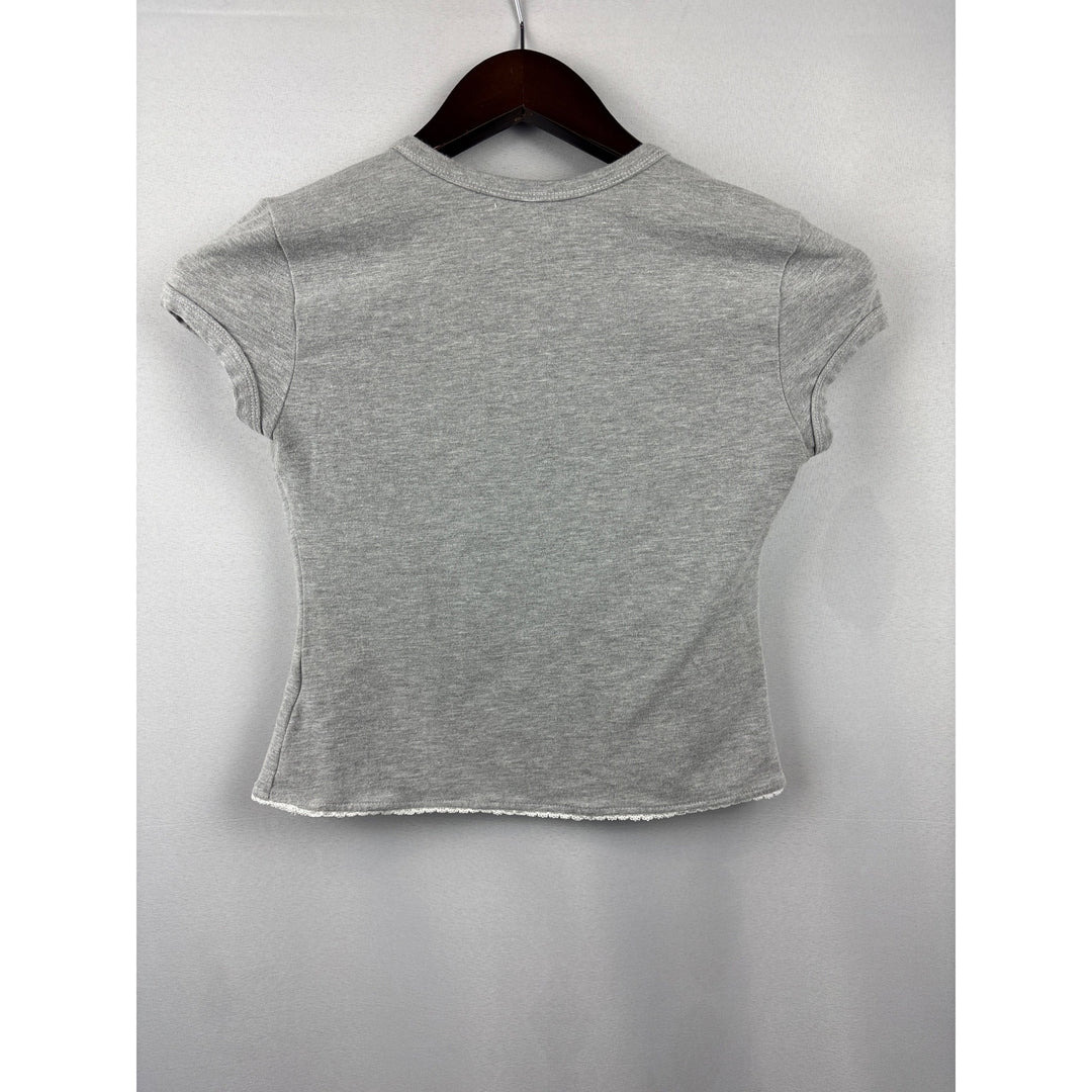 Women’s Frankie’s Bikinis Medium Light Grey Short Sleeve Crop Top w/ White Lace Trim