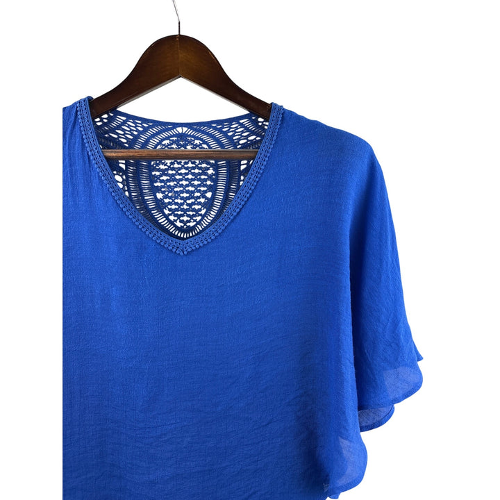 Women’s APT. 9 Medium Teal Blouse w/ Embroidery