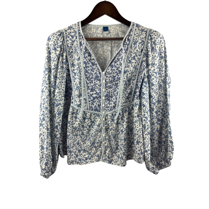 Women’s Old Navy Medium White Blouse w/ Blue Paisley Pattern