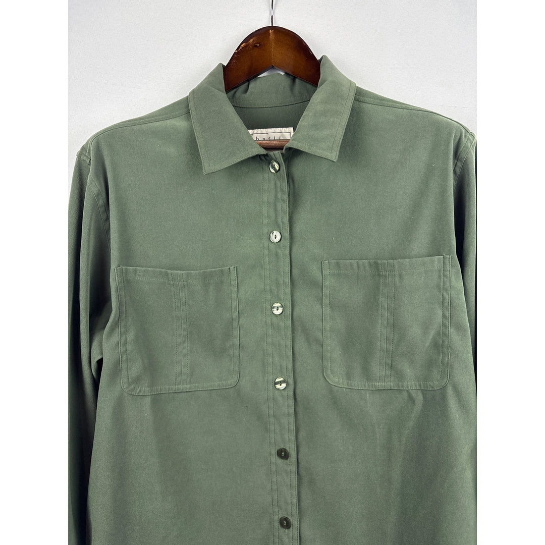 Men’s Basic Editions Large Forest Green Button Up Shirt with Breast Pockets