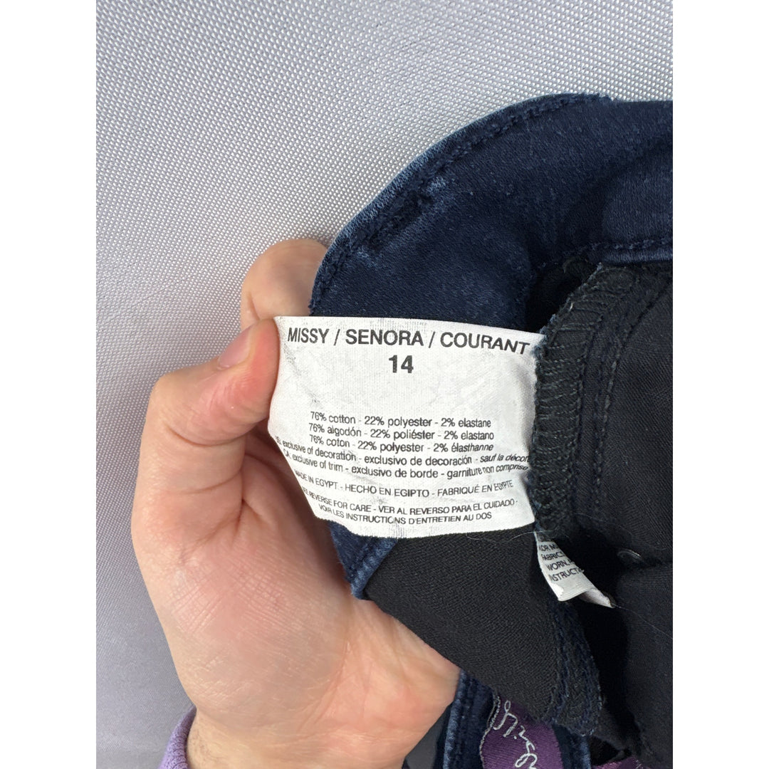 Women’s Gloria Vanderbilt Size 14 Dark Washed Blue Skinny Jeans