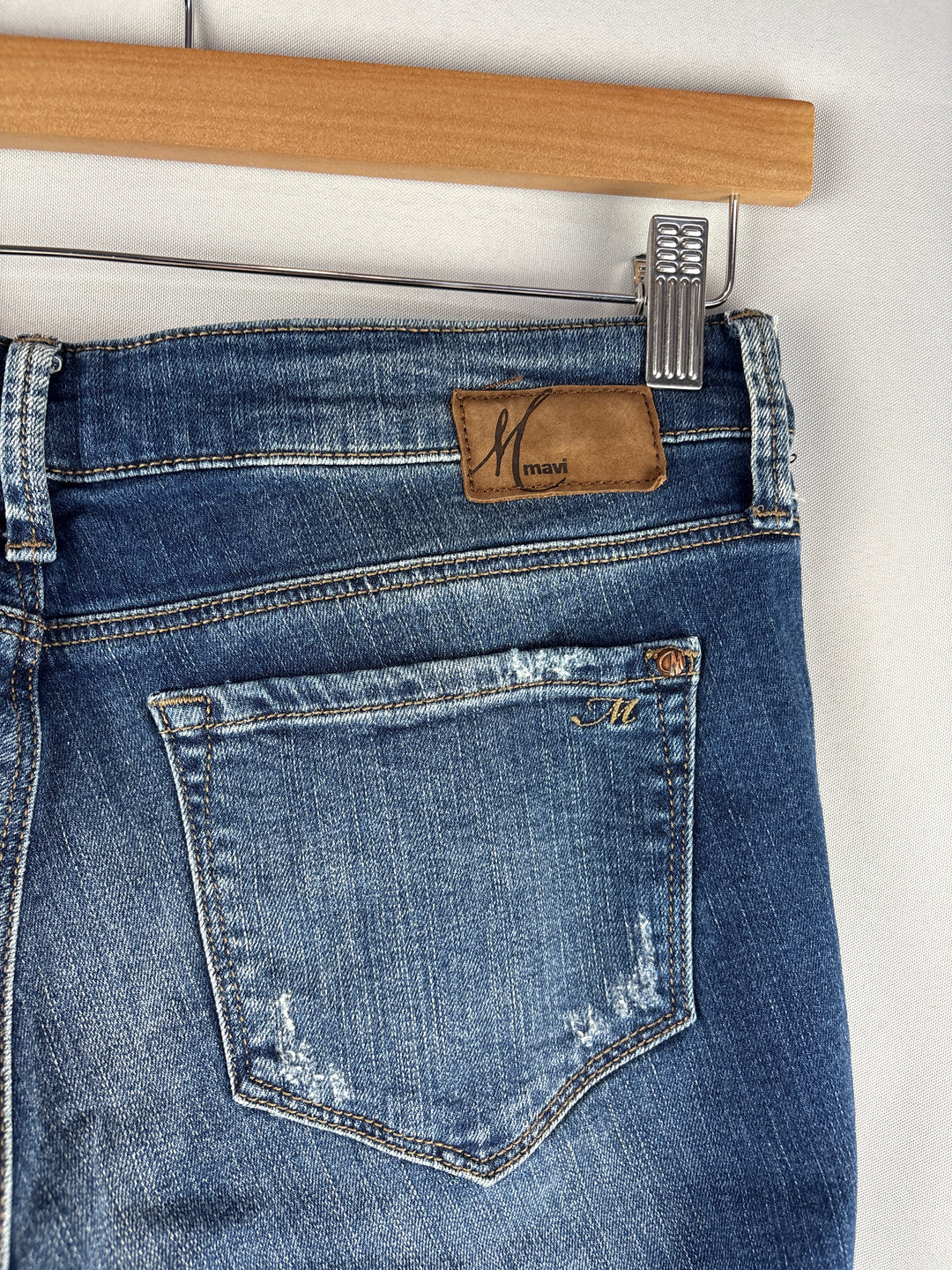 Women’s Mavi Size 27/32 Medium Wash Blue Skinny Jeans
