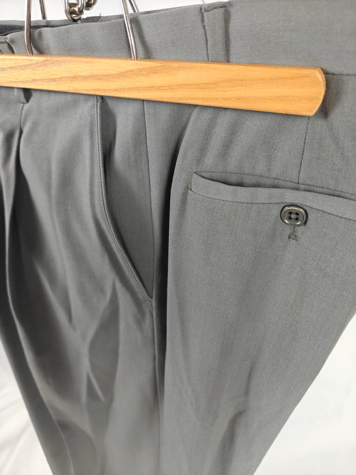 Men’s JHANE BARNES Dress Pants Gray Size 38