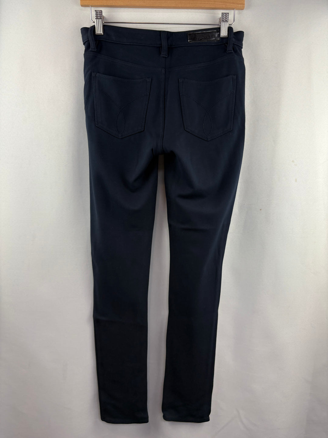 Women’s Calvin Klein Size 4 Navy Lowrise Jeggings