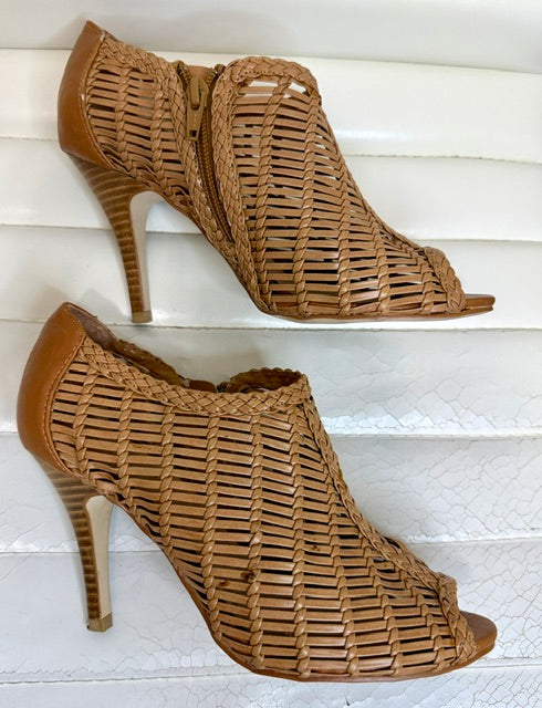 ALDO Camel Woven Leather Peep-Toe Y2K Booties Sz7
