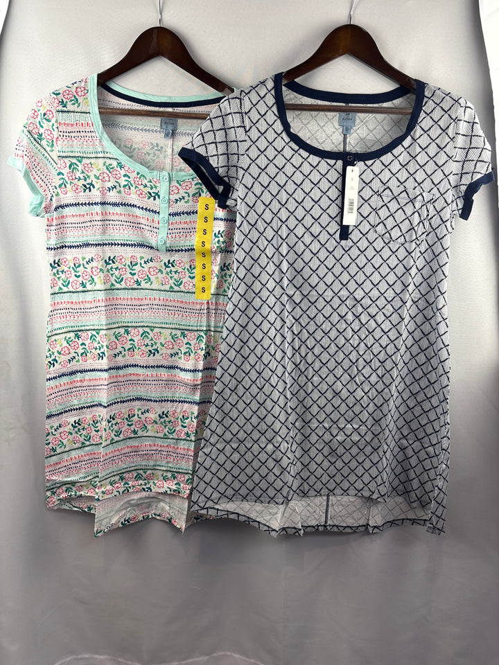 Women’s Jane and Bleecker Small Multicolored Patterned Henley NightGowns
