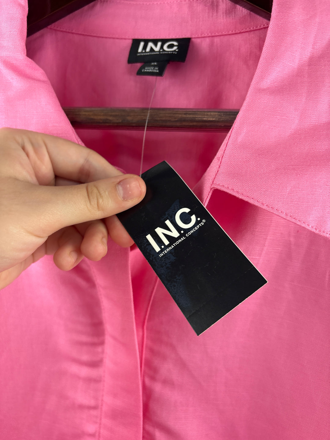 Women’s INC International Concepts XL Bubblegum Pink Button Up