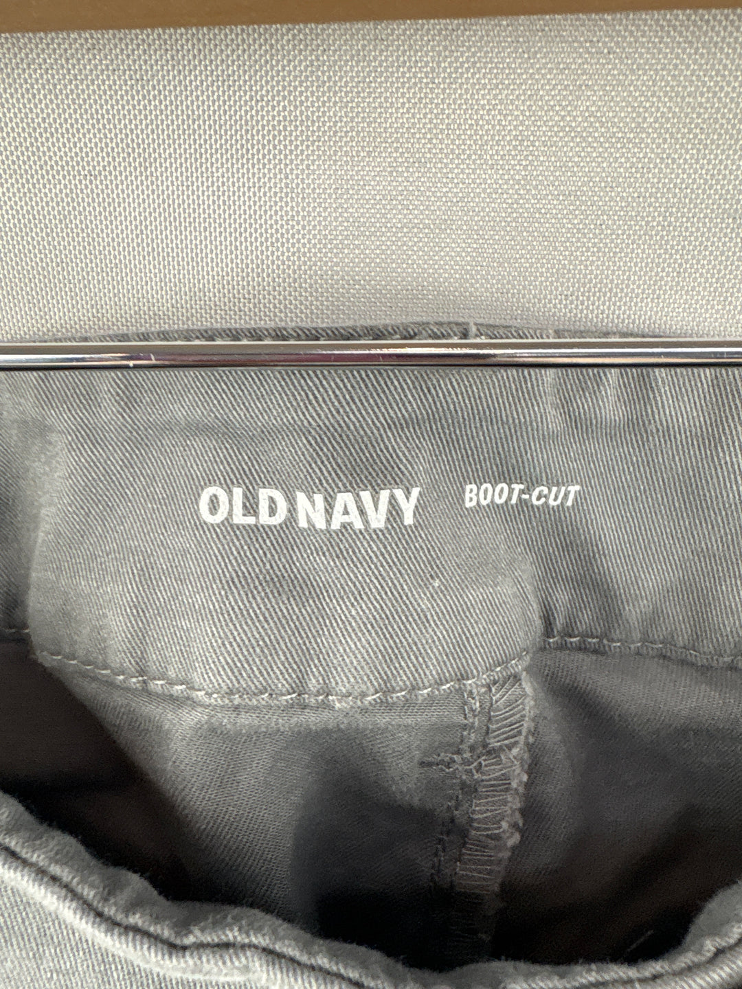 Women’s Old Navy Size 16 Gray Boot-Cut Pants