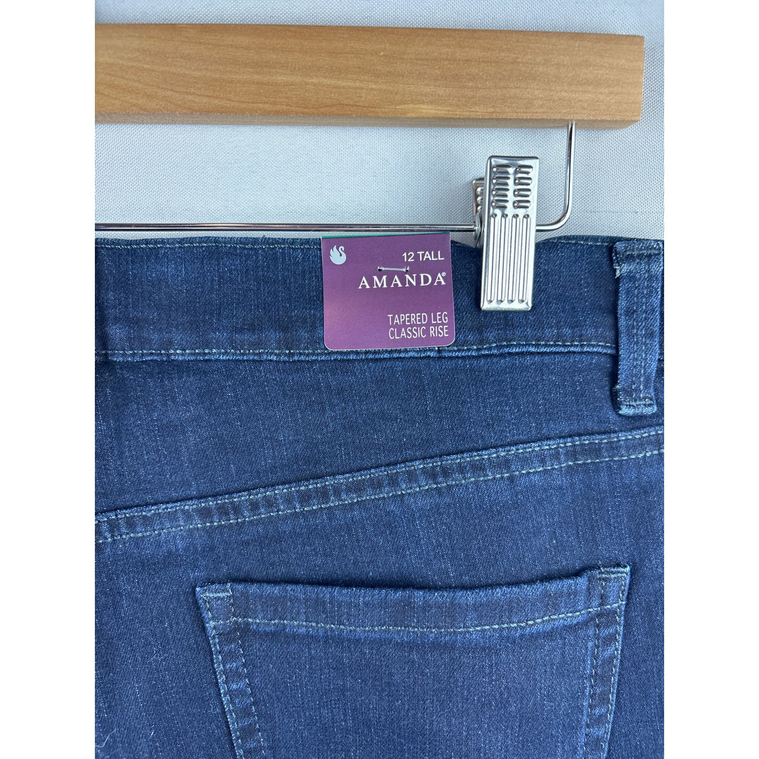 Women’s Gloria Vanderbilt Size 12 Dark Blue Tapered Leg Jeans