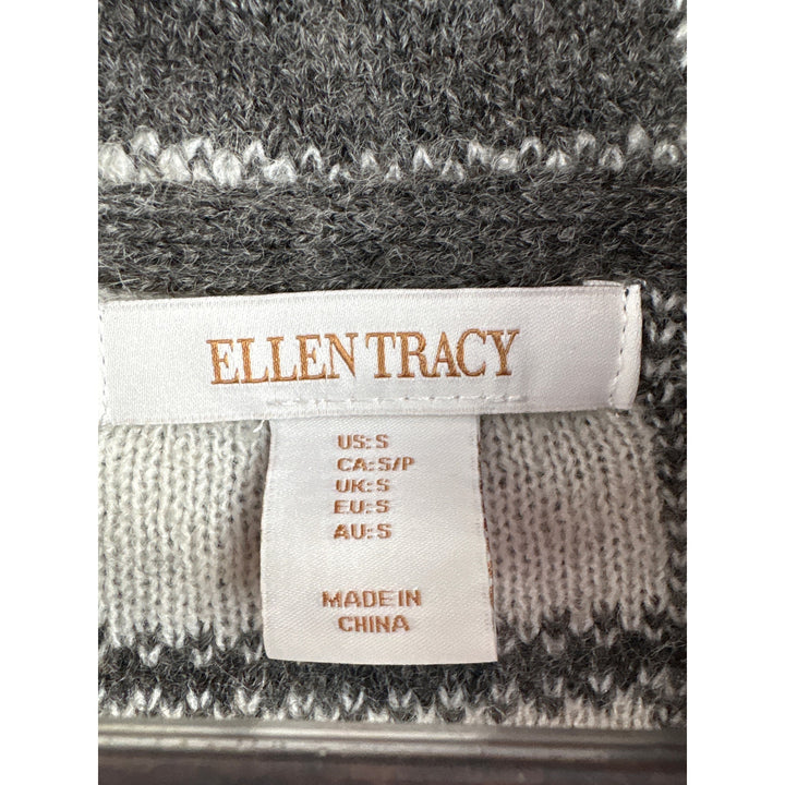 Women’s Ellen Tracy Small Grey w/ White Plaid Knit Single Button Sweater