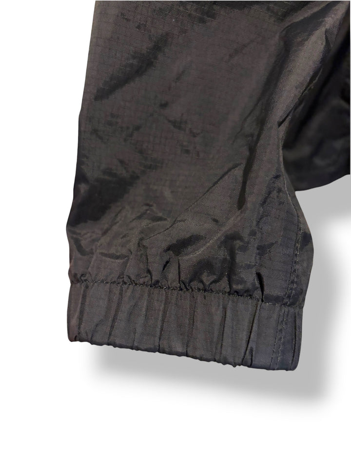 The North Face Women’s Black HyVent Hooded Rain Jacket Windbreaker Size M