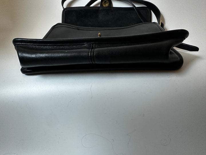 Coach Black Leather Turnlock Briefcase Messenger Crossbody Bag Brass Hardware