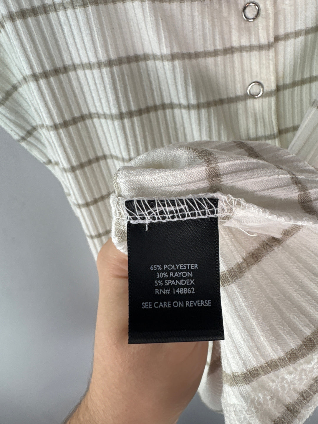 Womens Torrid Size 1X White Beige Striped Ribbed Button Up Tank Top