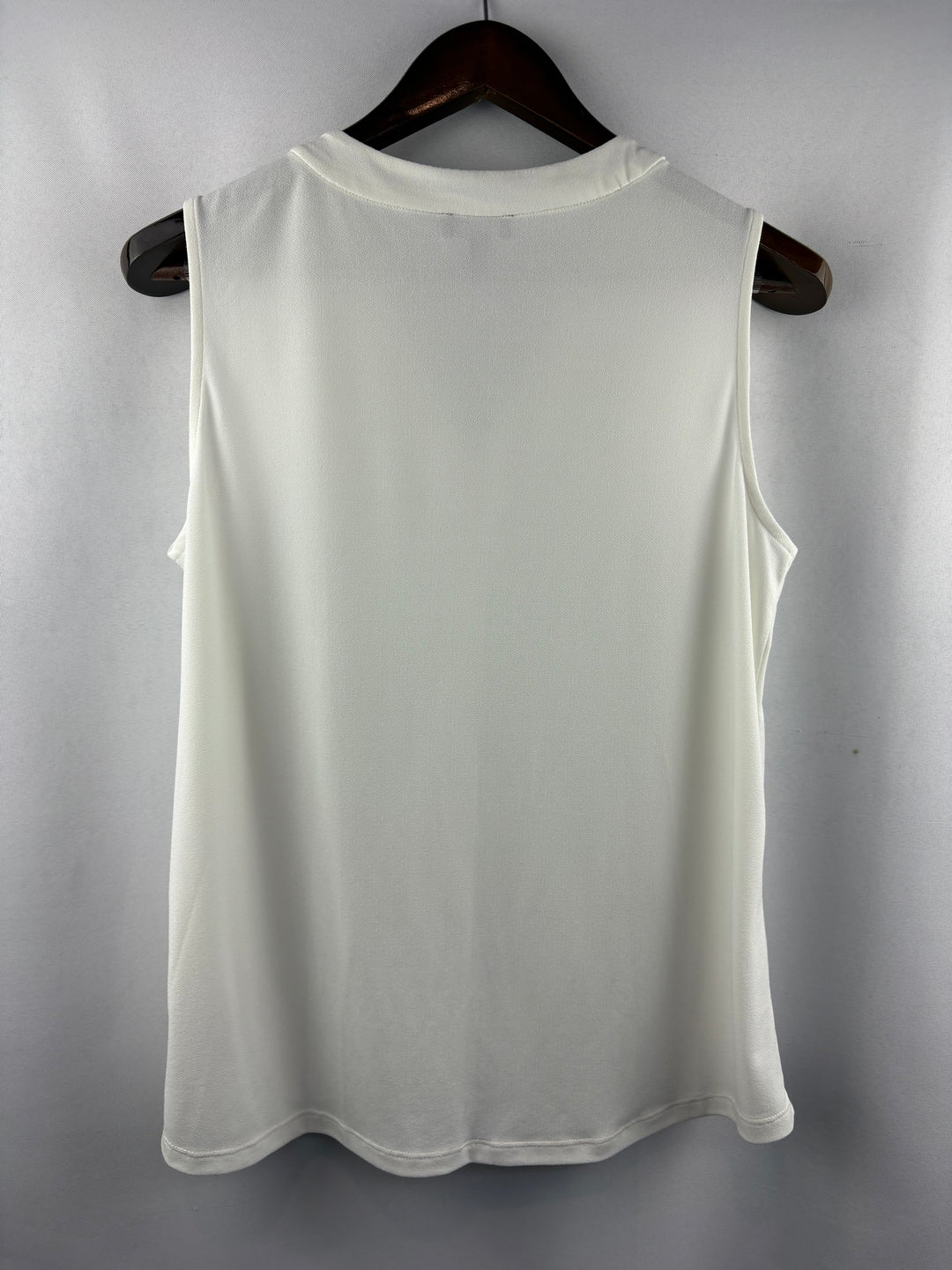 Women’s Jones New York Medium White Sleeveless Blouse