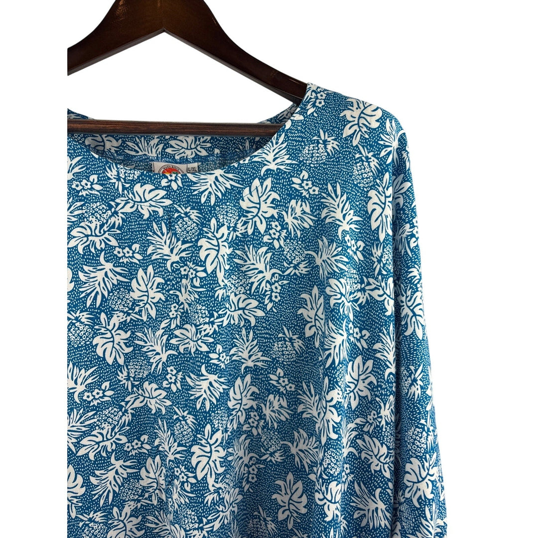 Women’s Makai Beach L/XL Blue w/ White Pineapple Patterned Blouse