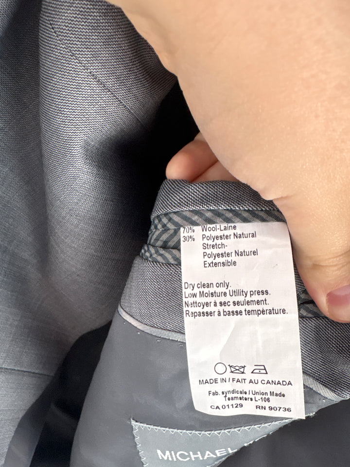 Men’s Michael Kors Size 46 Light Gray Suit Jacket