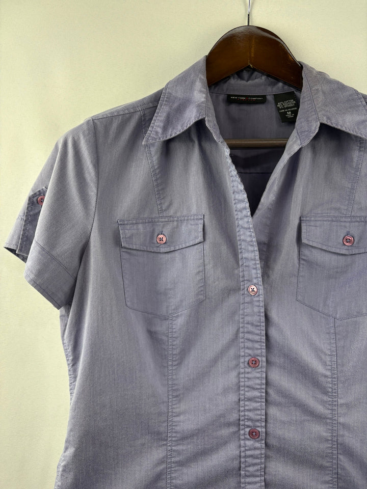 Women’s New York & Company Medium Misty Purple Short Sleeve Button Up