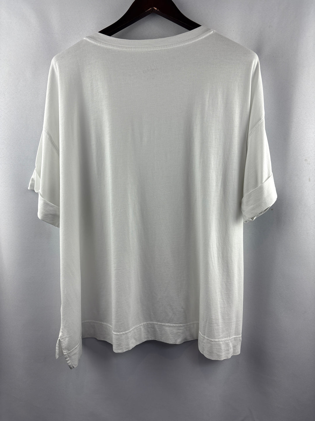 Women’s LOGO Principles XL White Short Sleeve Shirt