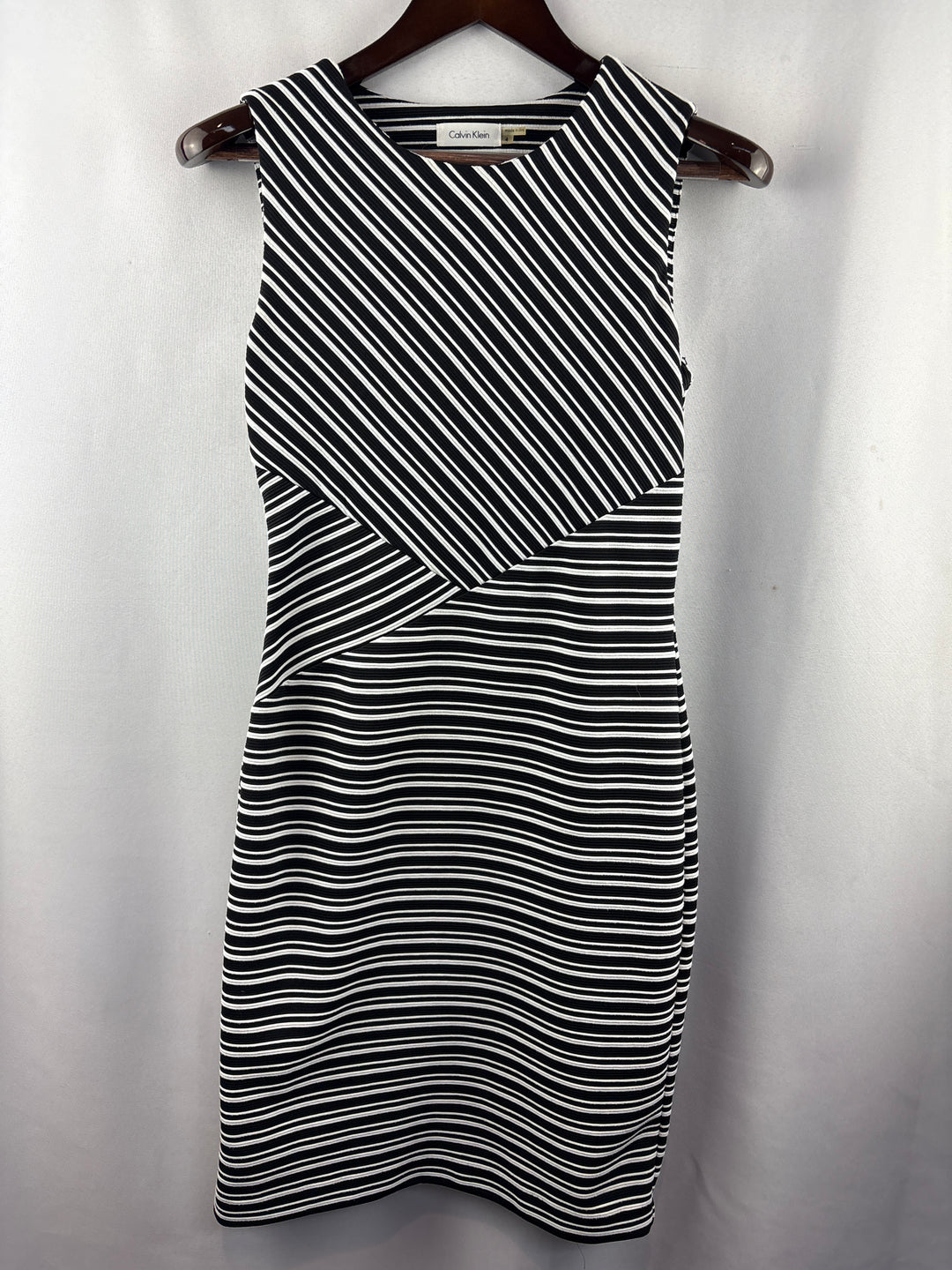 Women’s Calvin Klein Size 4 Black &amp; White Midi Pencil Dress