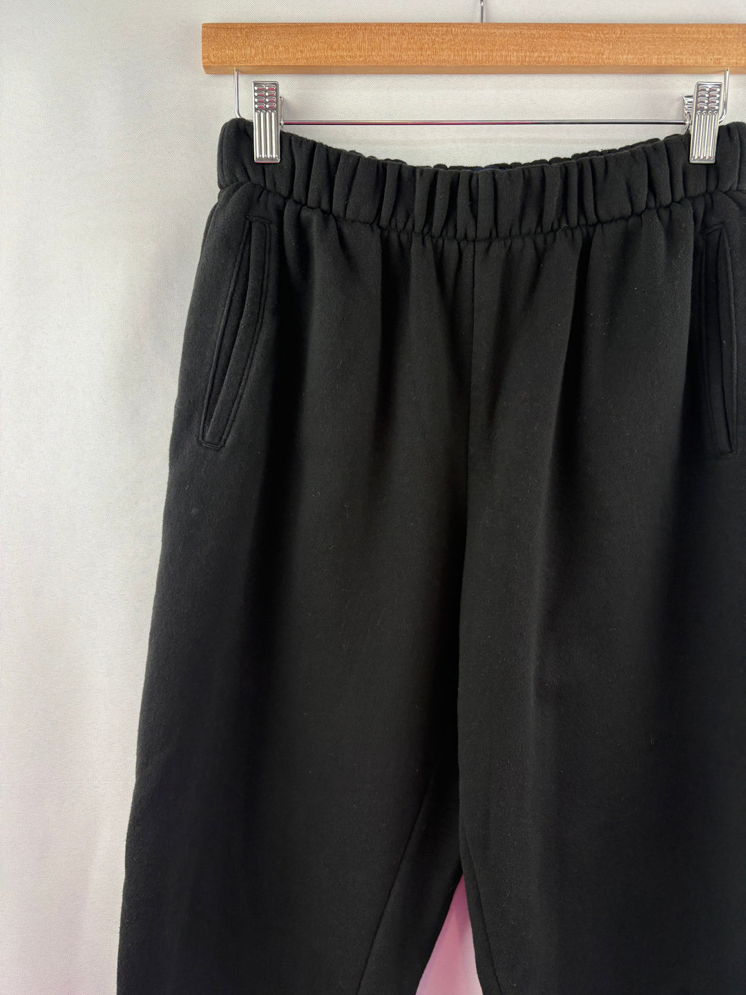 Women’s GAP Medium Black Sweatpants