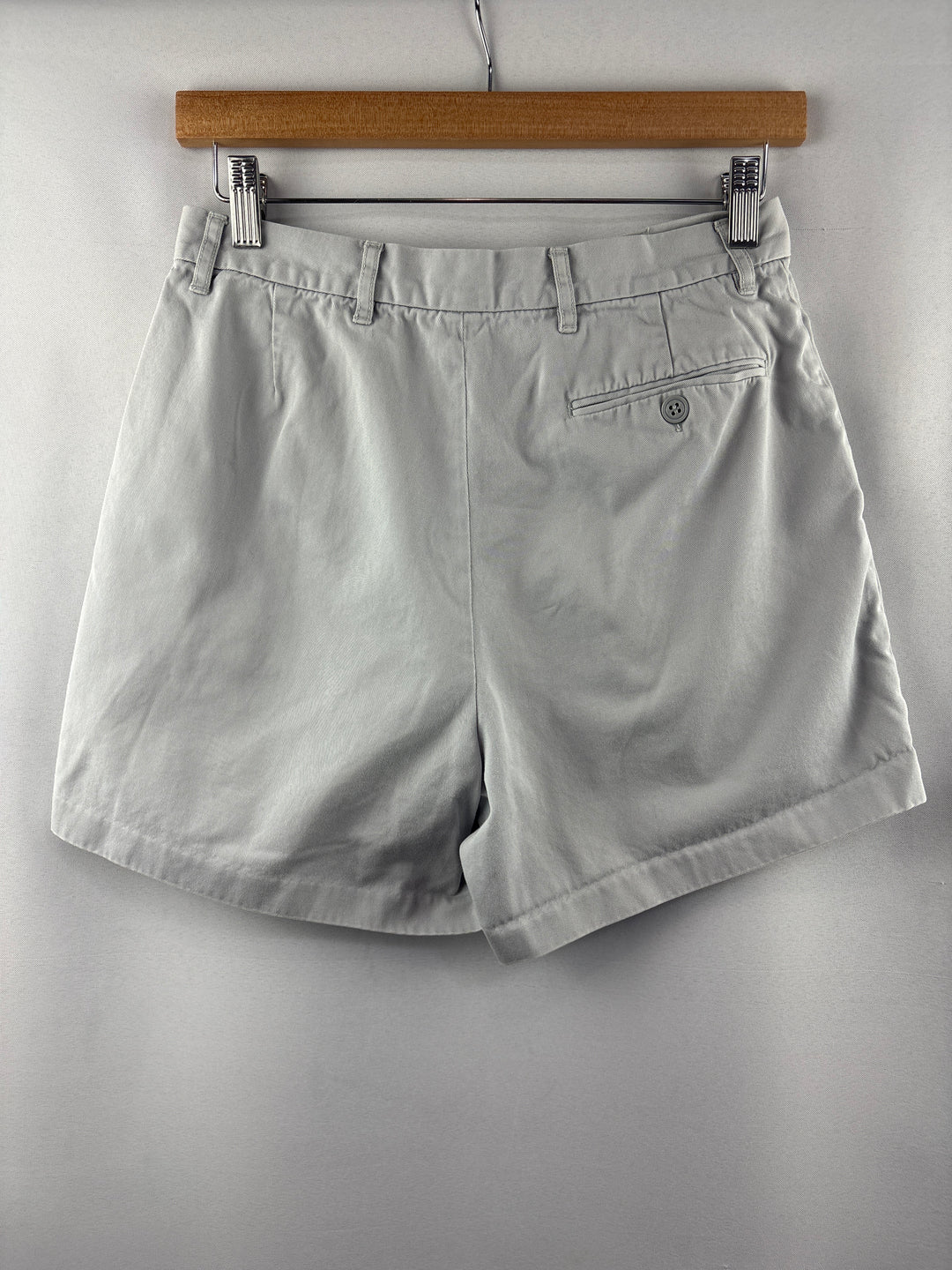 Women’s J.Crew Size 4 Pale Gray Chino Shorts