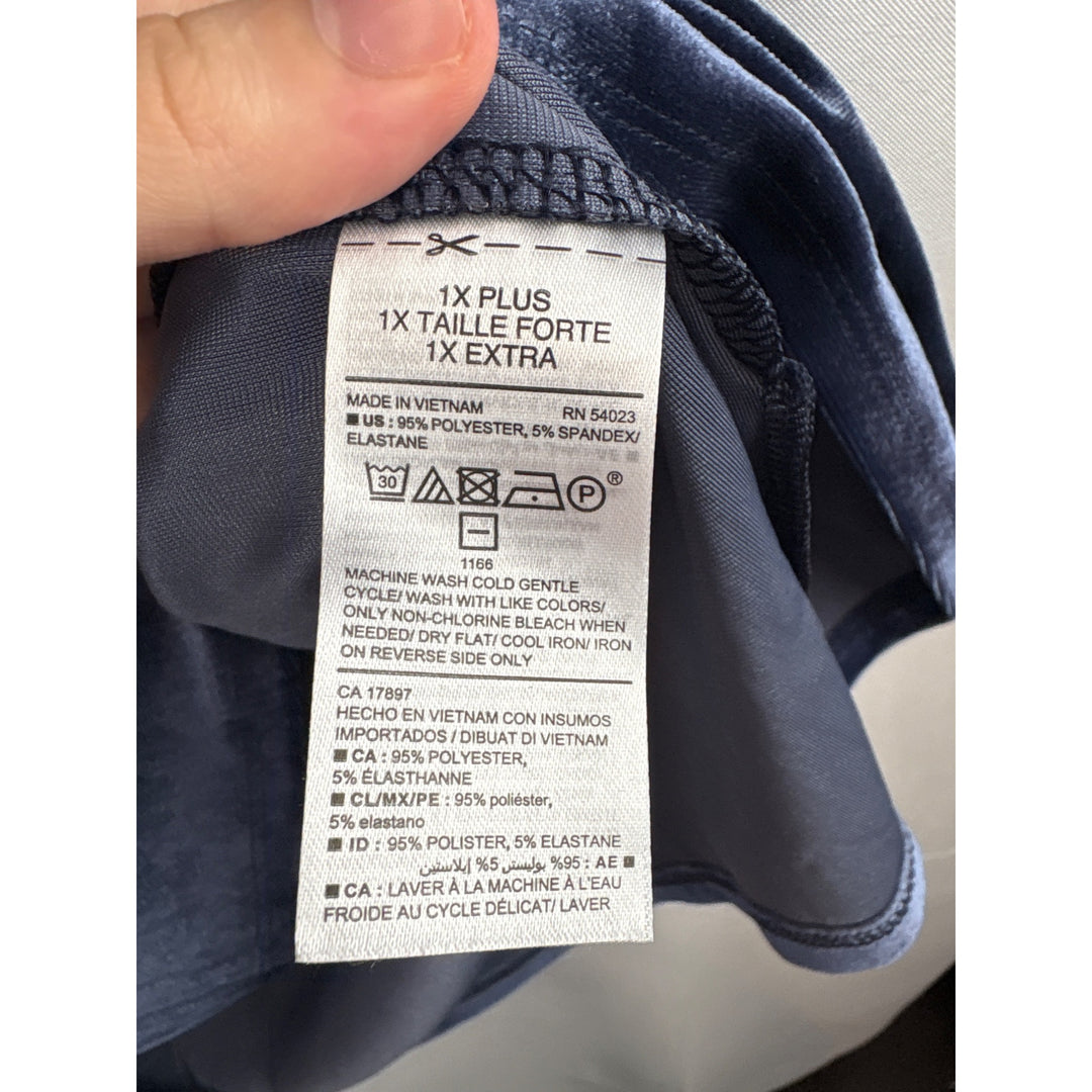 Women’s Old Navy Size 1X Blue/Grey Velvet Short Sleeve Shirt