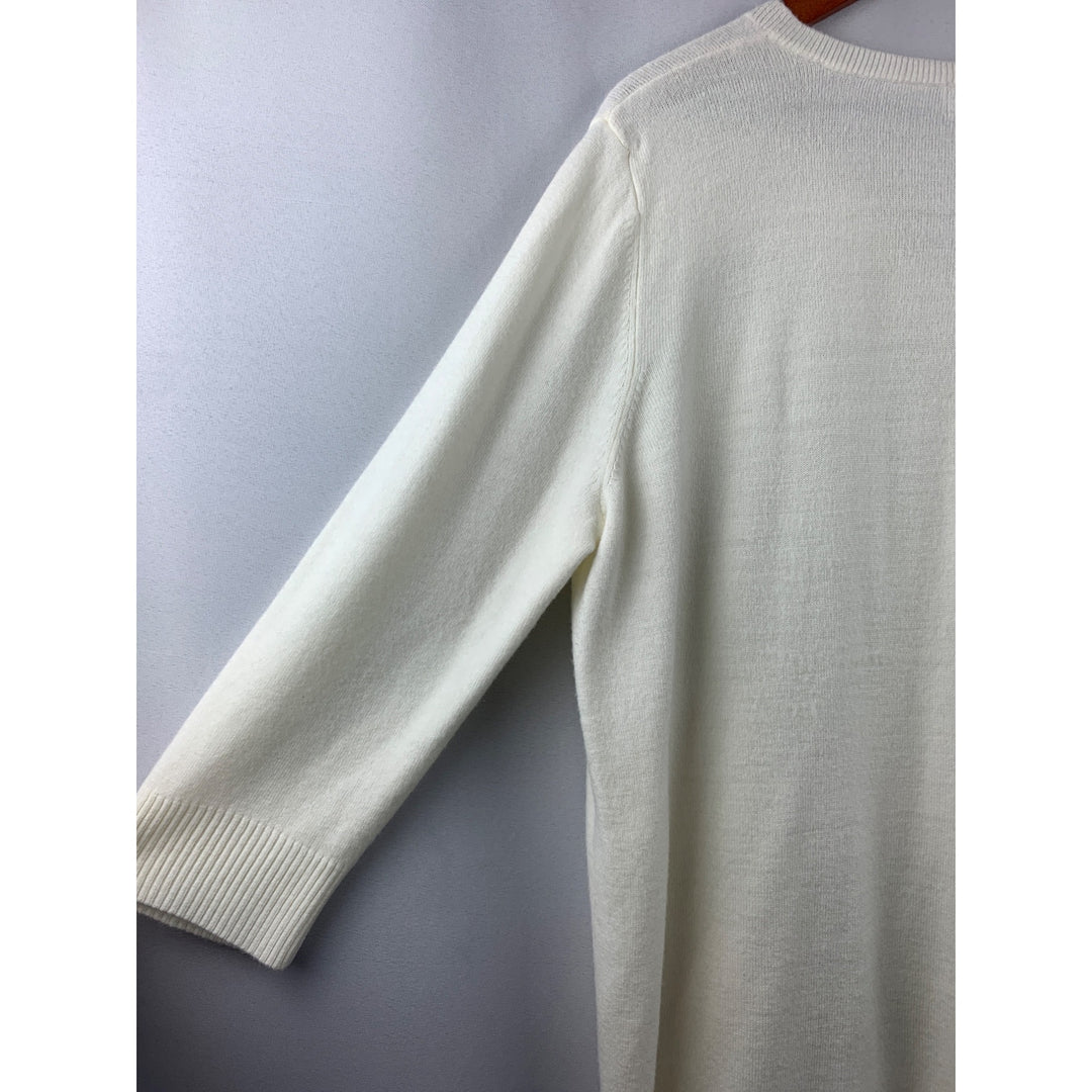 Woman’s Karen Scott White V Neck Sweater Size 1X
