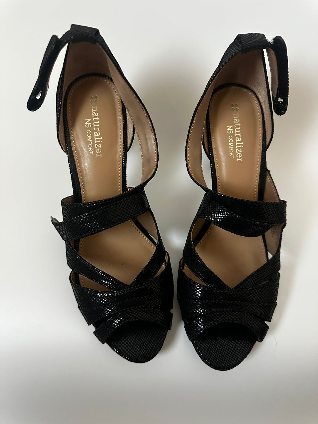 Naturalizer N5 Comfort Black Textured Strappy Heels