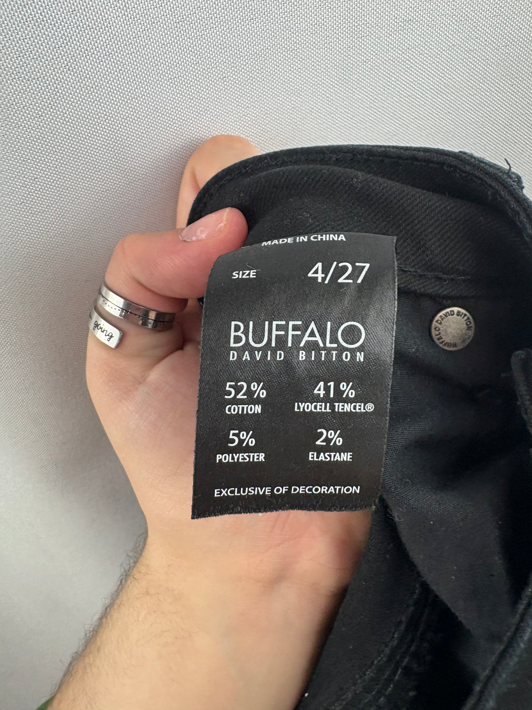 Women’s Buffalo David Bitton Size 4/27 Black Skinny Jeans