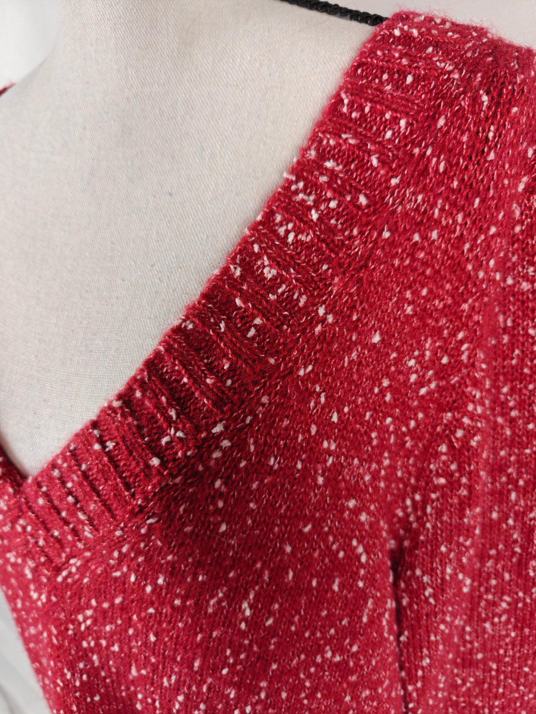 Women’s Lovers + Friends Sweater Dress Red Speckled V-Neck Size S