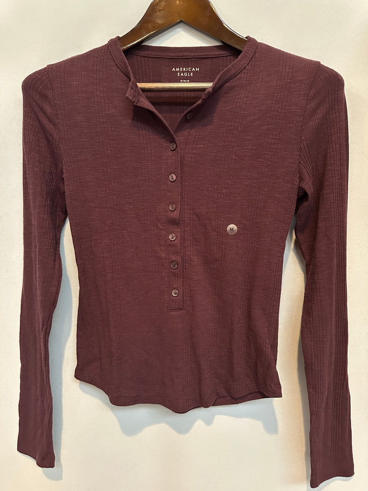 Women’s American Eagle Maroon Long Sleeve Top Size M