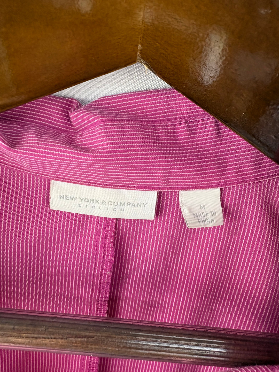 Women’s New York & Company Medium Magenta Button Up Blouse