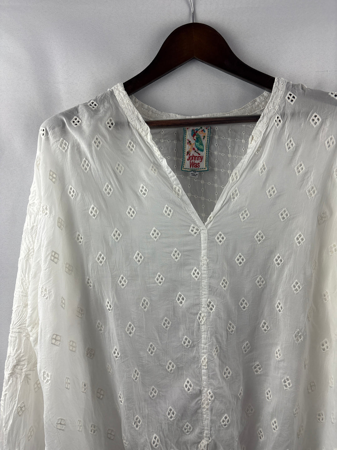 Women’s Johnny Was XXL White Long Sleeve Patterned Blouse