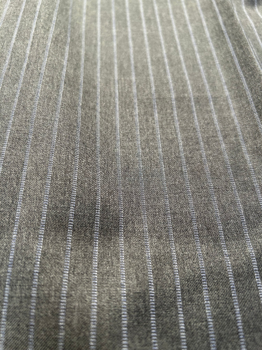 Canali Men’s Double-Breasted Pinstripe 100% Wool Suit Gray 40X29 46L Cuffed Pleated