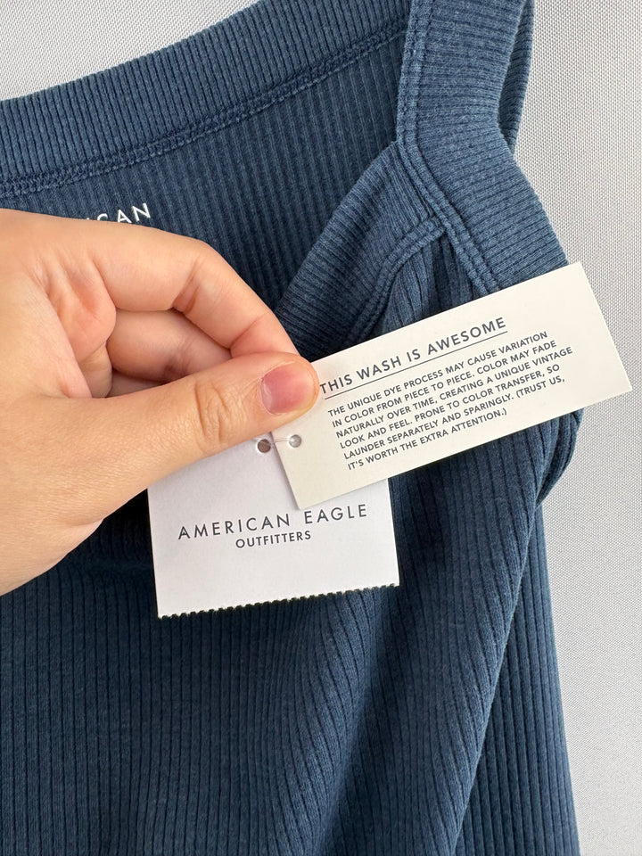 Women’s American Eagle Large Blue Tank